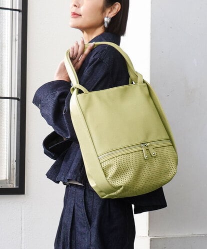 BKCGD26165 MK MICHEL KLEIN BAG [2WAY]パンチングデザイン変形トートバッグ