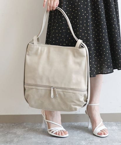 BKCGD26165 MK MICHEL KLEIN BAG [2WAY]パンチングデザイン変形トートバッグ