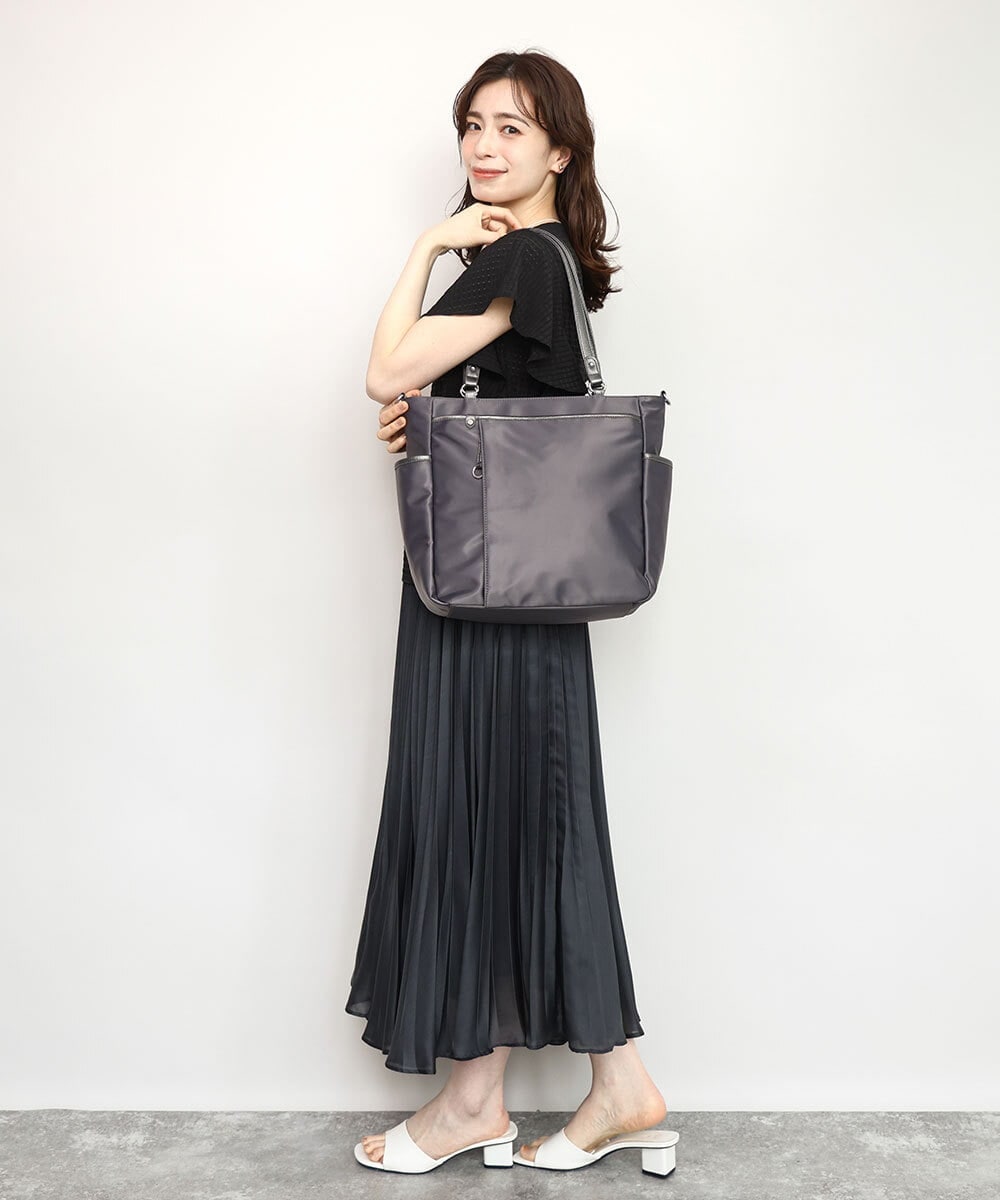 BPRGD84190 MK MICHEL KLEIN BAG(MK ミッシェルクラン バッグ) [2WAY/A4収納可]多機能ポケットナイロントートバッグ グリーン