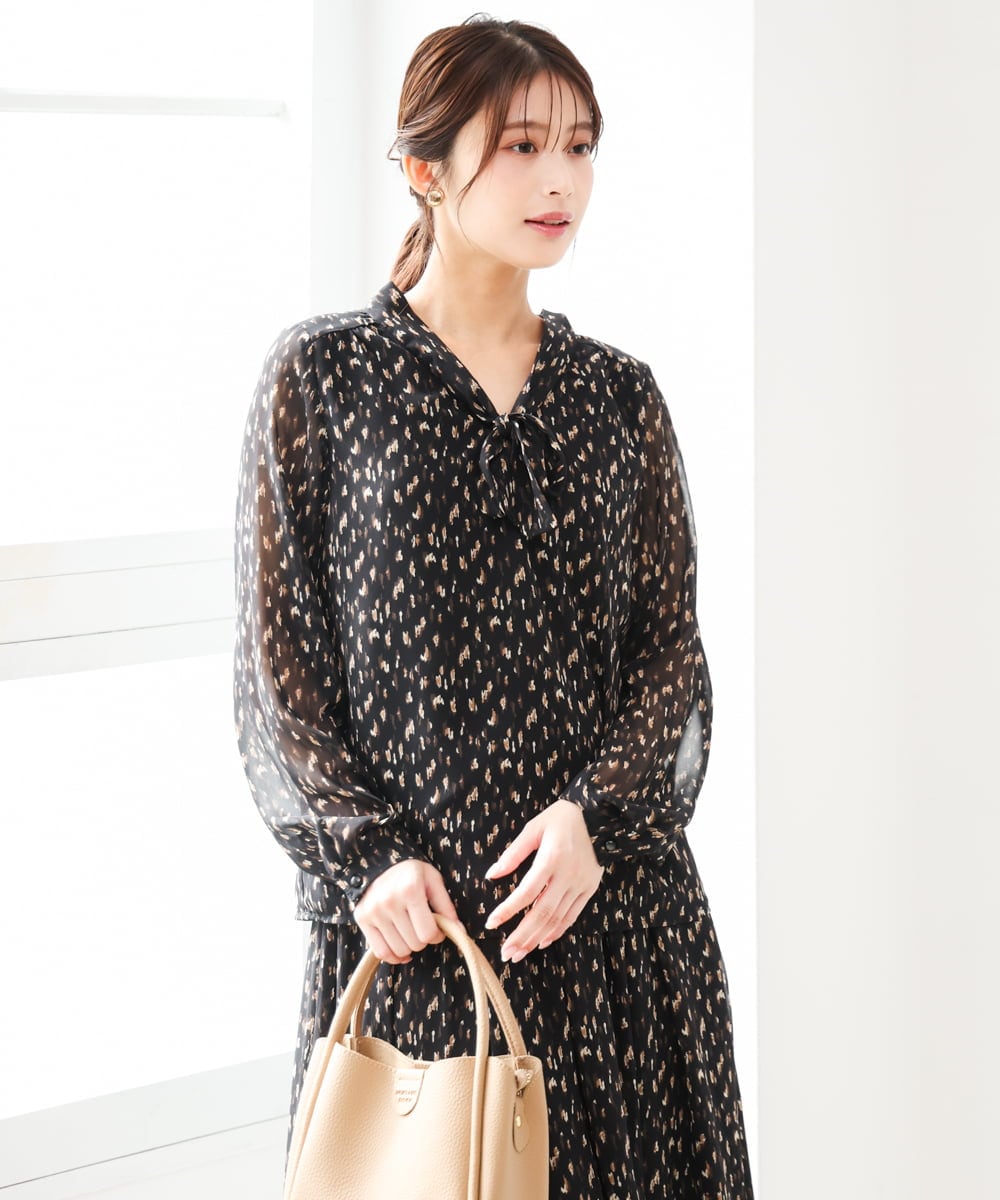 F1BAG47140 MK MICHEL KLEIN(小さいサイズ)(メゾン ドゥ サンク) 【小さいサイズ/セットアップ対応】ニュアンスレオパード柄ボウタイシフォンブラウス ベージュ