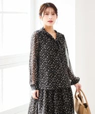 F1BAG47140 MK MICHEL KLEIN(小さいサイズ)(メゾン ドゥ サンク) 【小さいサイズ/セットアップ対応】ニュアンスレオパード柄ボウタイシフォンブラウス ブラック