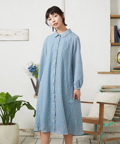 GJEFD34300 Jocomomola エンボスドットシャツワンピース