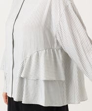 OLBKD16099 eur3(エウルキューブ) 【大きいサイズ】ストライプティアードシャツ グレージュ