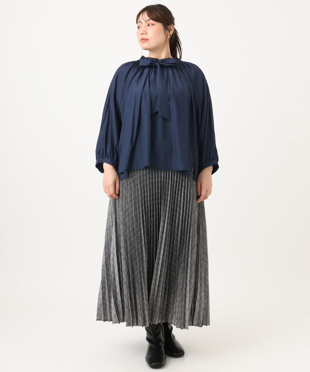 OLBLD13099 eur3(エウルキューブ) 【野呂佳代さん着用/大きいサイズ】フリルリボンブラウス ネイビー（WEB限定カラー）