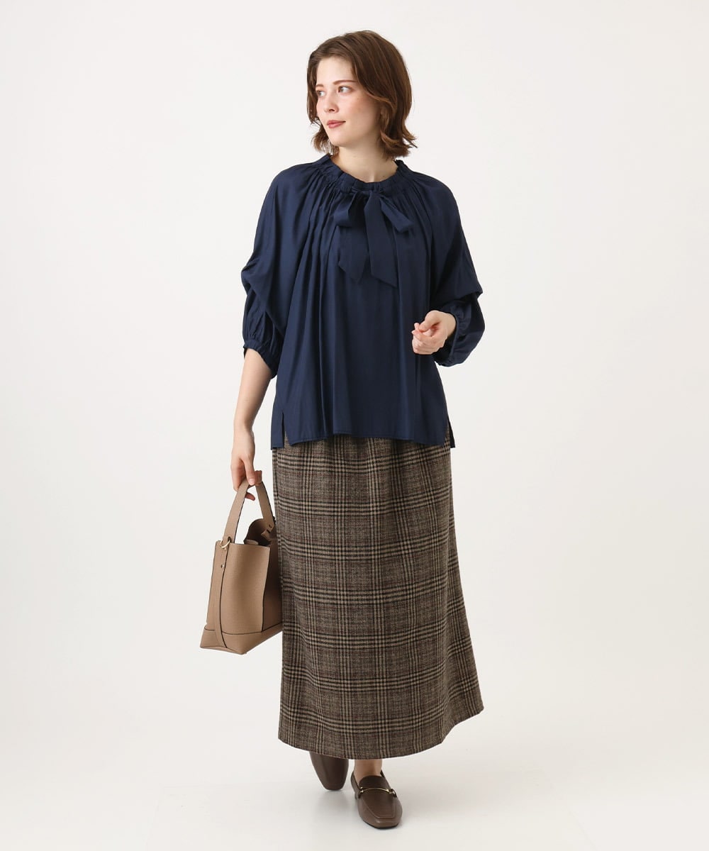 OLBLD13099 eur3(エウルキューブ) 【野呂佳代さん着用/大きいサイズ】フリルリボンブラウス ネイビー（WEB限定カラー）