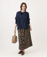 OLBLD13099 eur3(エウルキューブ) 【野呂佳代さん着用/大きいサイズ】フリルリボンブラウス ネイビー（WEB限定カラー）