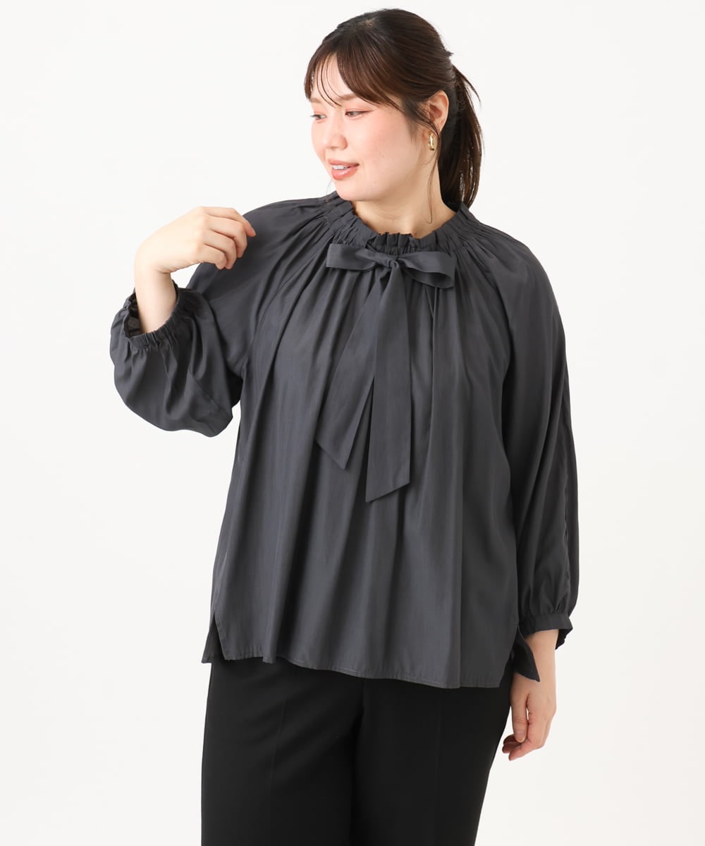 OLBLD13099 eur3(エウルキューブ) 【野呂佳代さん着用/大きいサイズ】フリルリボンブラウス ダークグレー