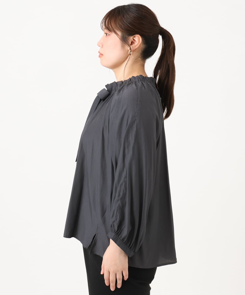 OLBLD13099 eur3(エウルキューブ) 【野呂佳代さん着用/大きいサイズ】フリルリボンブラウス ダークグレー